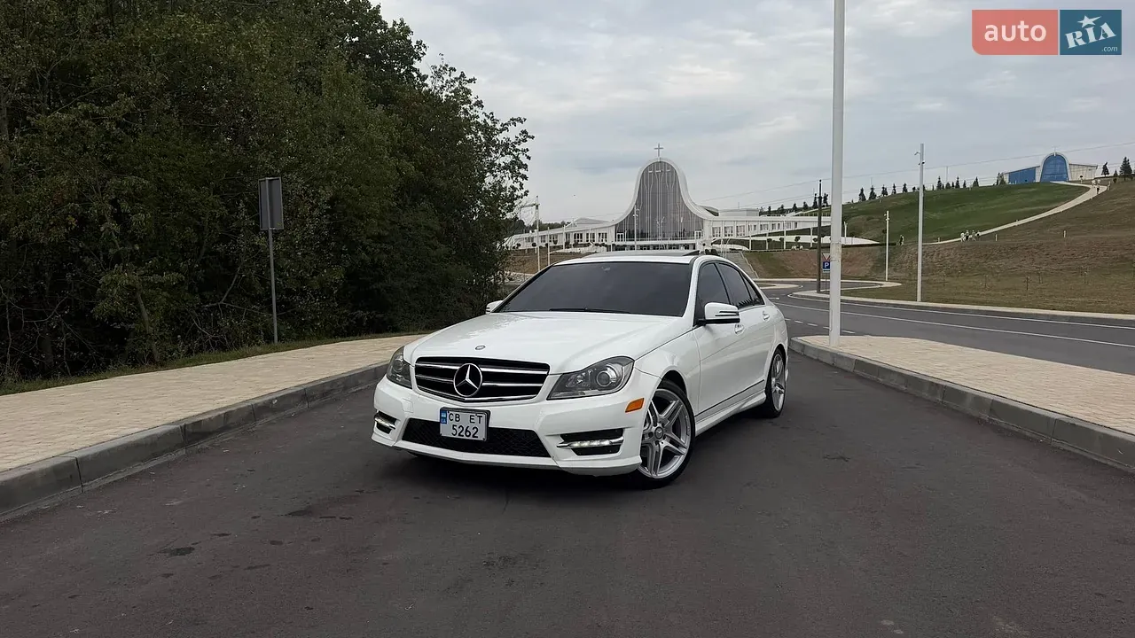 Mercedes-Benz C-Class 2013 photo 2