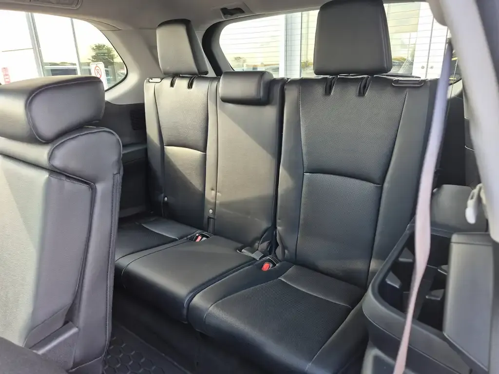 Toyota Grand Highlander 2024 photo 5