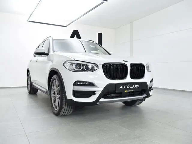 BMW X3 2020 photo 2