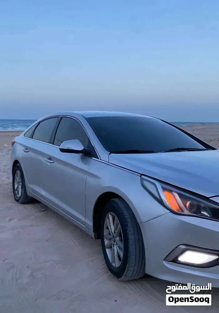 Hyundai Sonata 2015 photo 2