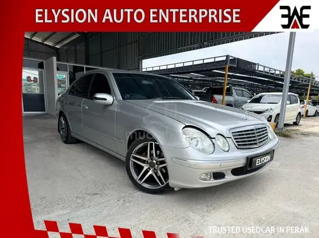 Mercedes-Benz E200
