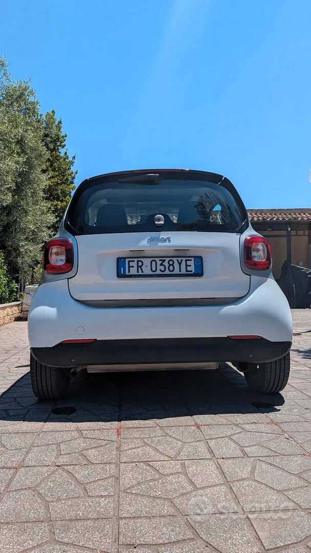 Smart Fortwo 2018 photo 4