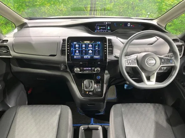 Nissan Serenade 2026 photo 2