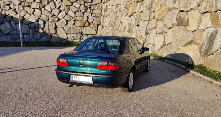 Opel Omega 1995 photo 3