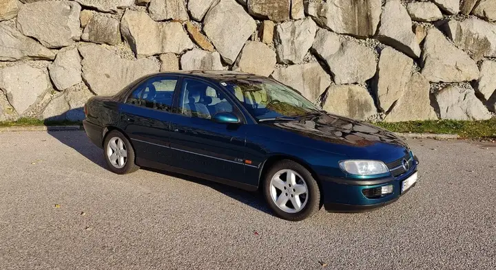 Opel Omega 1995 photo 2