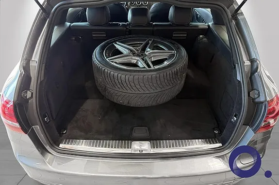 Mercedes-Benz C300 2020 photo 5