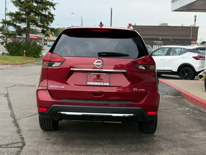 Nissan Rogue 2018 photo 4