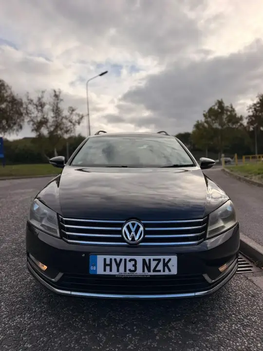 Volkswagen Passat 2013 photo 2