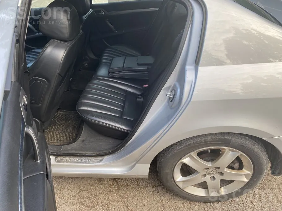 Peugeot 407 2005 photo 4