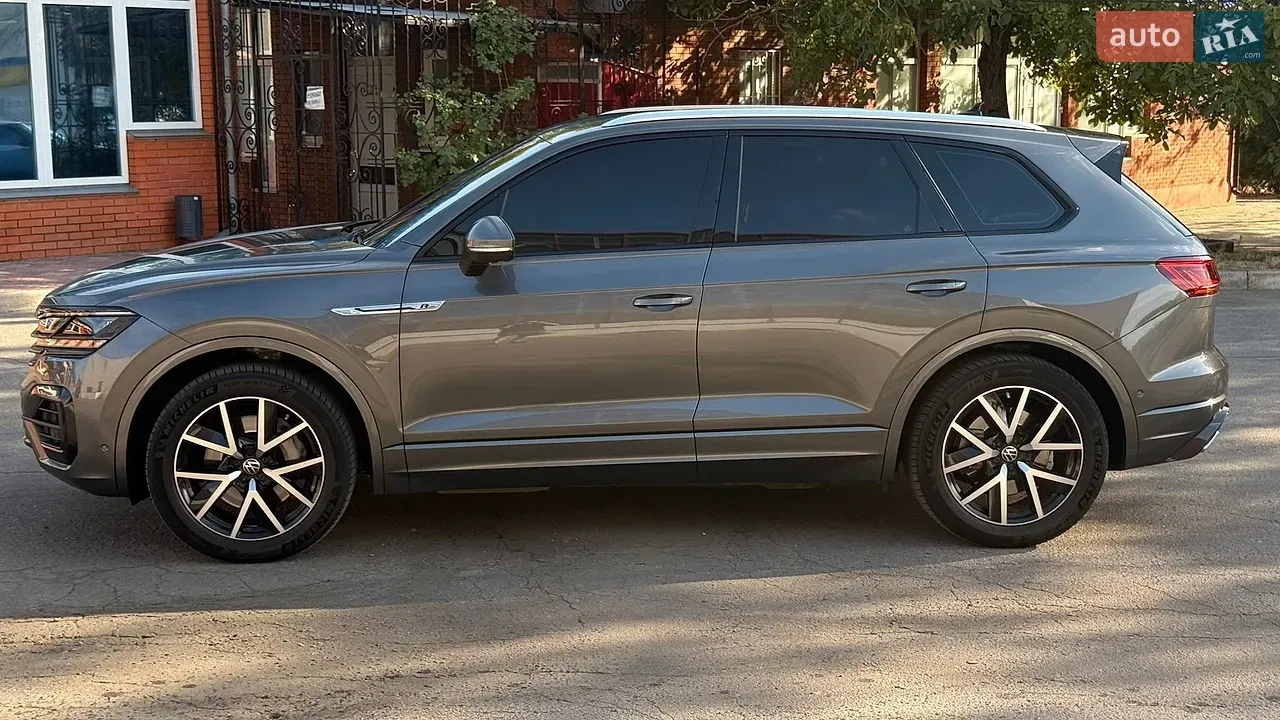 Volkswagen Touareg 2020 photo 3