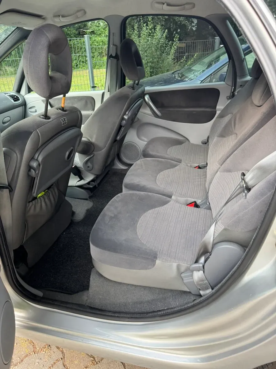 Citroen Xsara Picasso 2006 photo 2