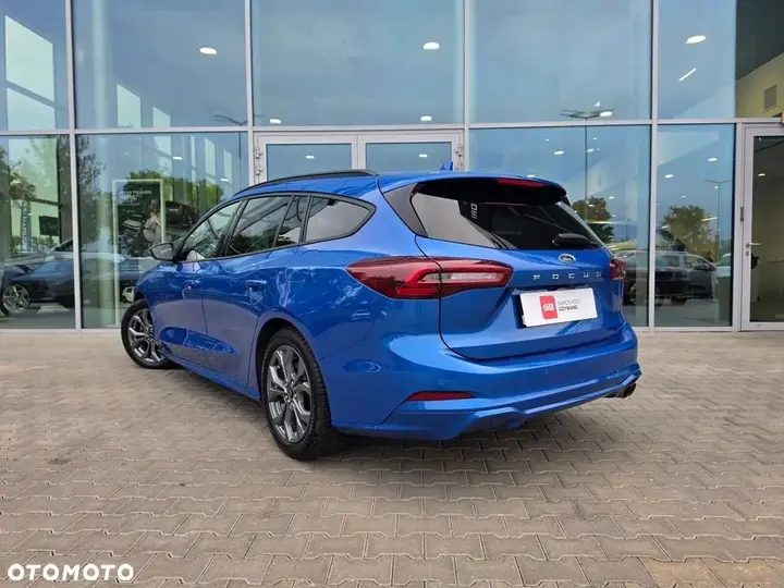 Ford Focus 2025 photo 4