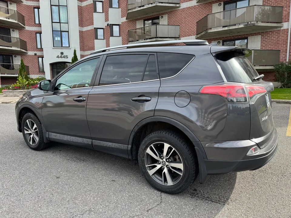 Toyota Rav4 2018 photo 3