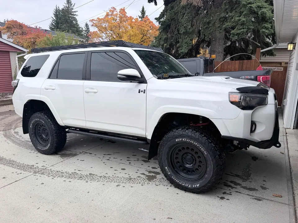 Toyota 4Runner 2015 photo 3