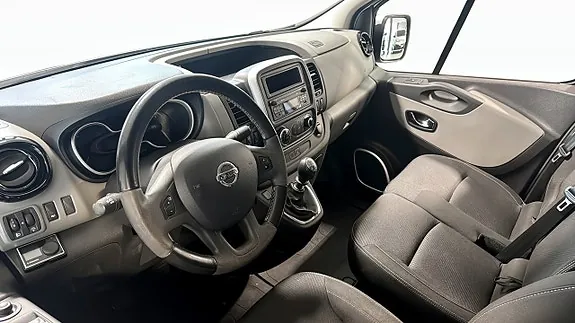 Nissan Nv300 2017 photo 5