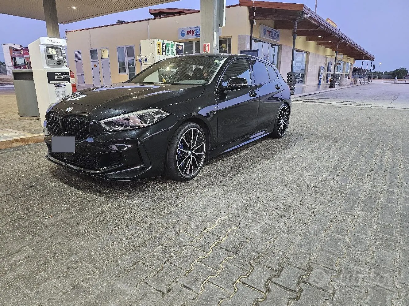 BMW 1 Series 2022 photo 2