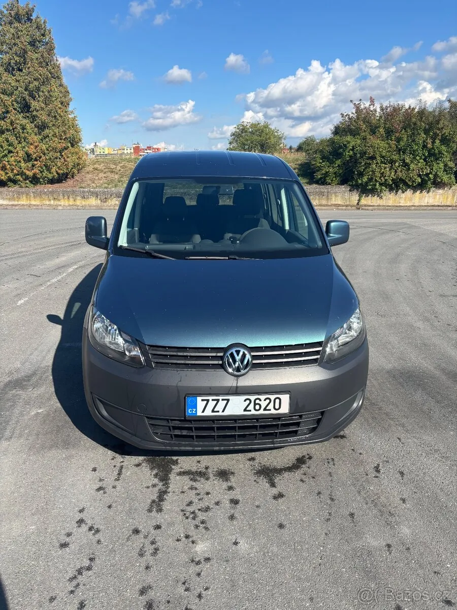 Volkswagen Caddy 2015 photo 2