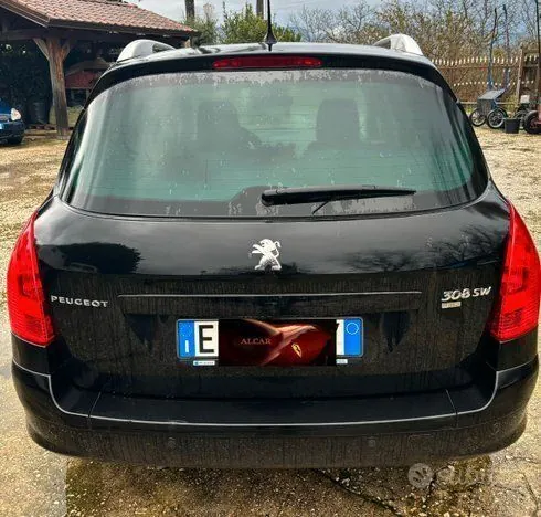Peugeot 308 2011 photo 4