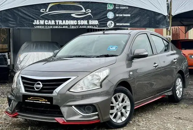 Nissan Almera
