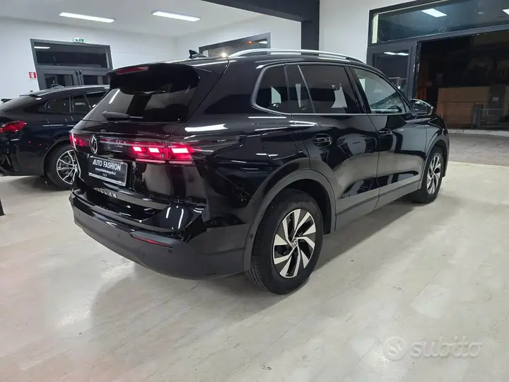 Volkswagen Tiguan 2024 photo 5