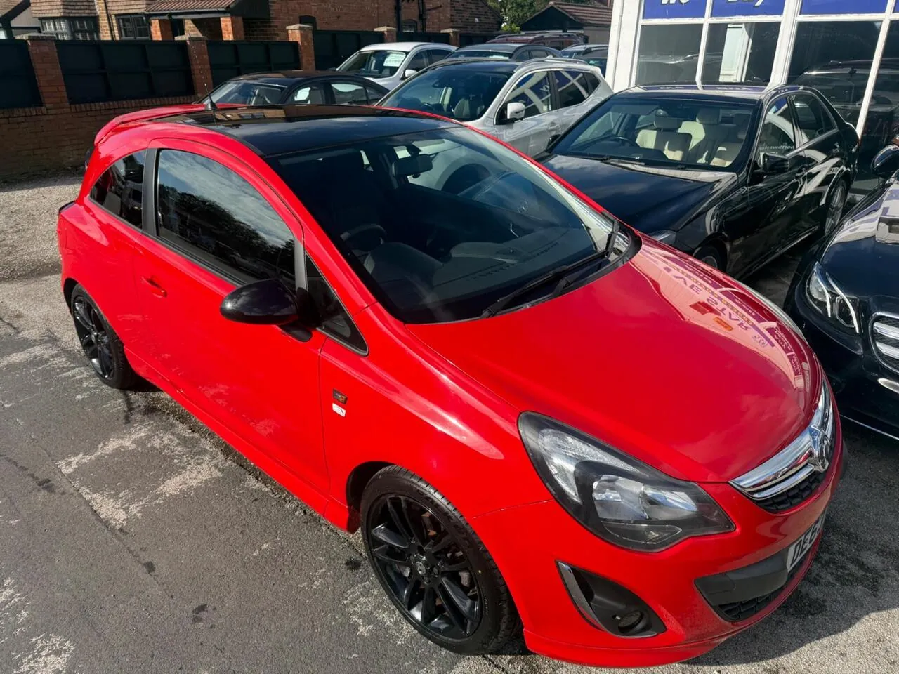 Vauxhall Corsa 2013 photo 2