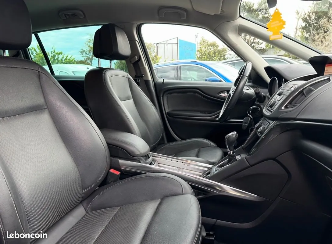 Opel Zafira Tourer 2015 photo 4