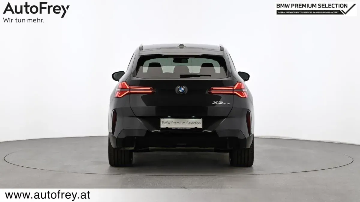 BMW X3 2026 photo 2