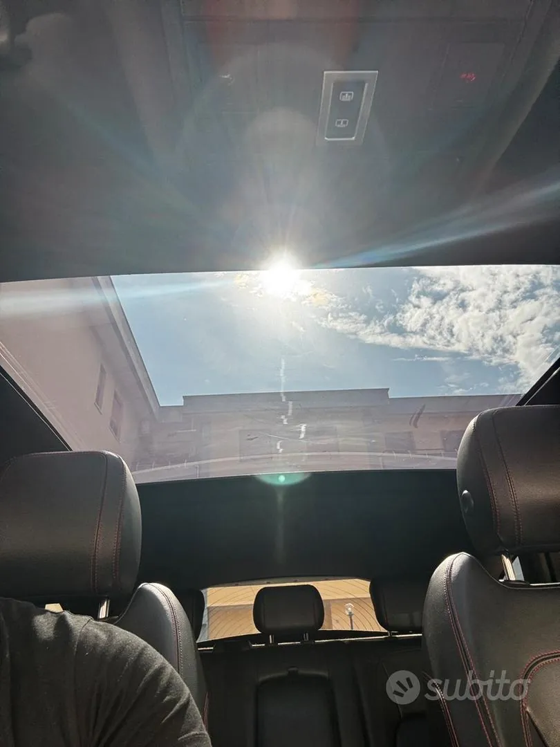 Jaguar E-Pace 2020 photo 5