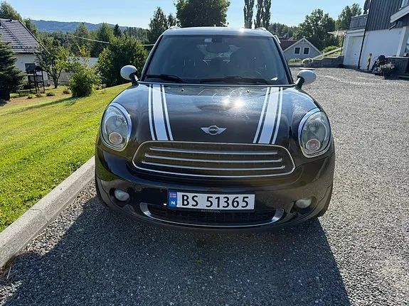 Mini Countryman Cooper D 2011 photo 2