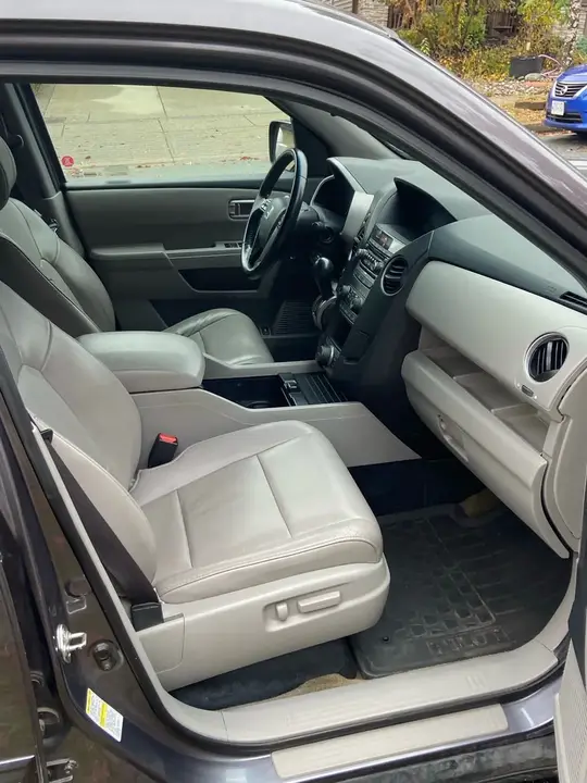 Honda Pilot 2014 photo 2