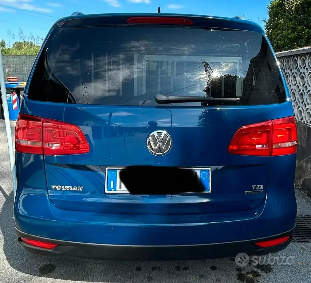 Volkswagen Touran 2013 photo 4