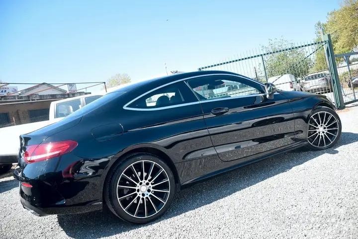 Mercedes-Benz C 2016 photo 3