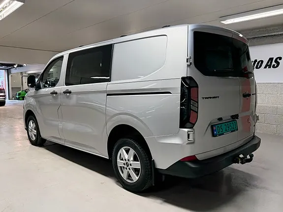 Ford Transit Custom 2024 photo 3