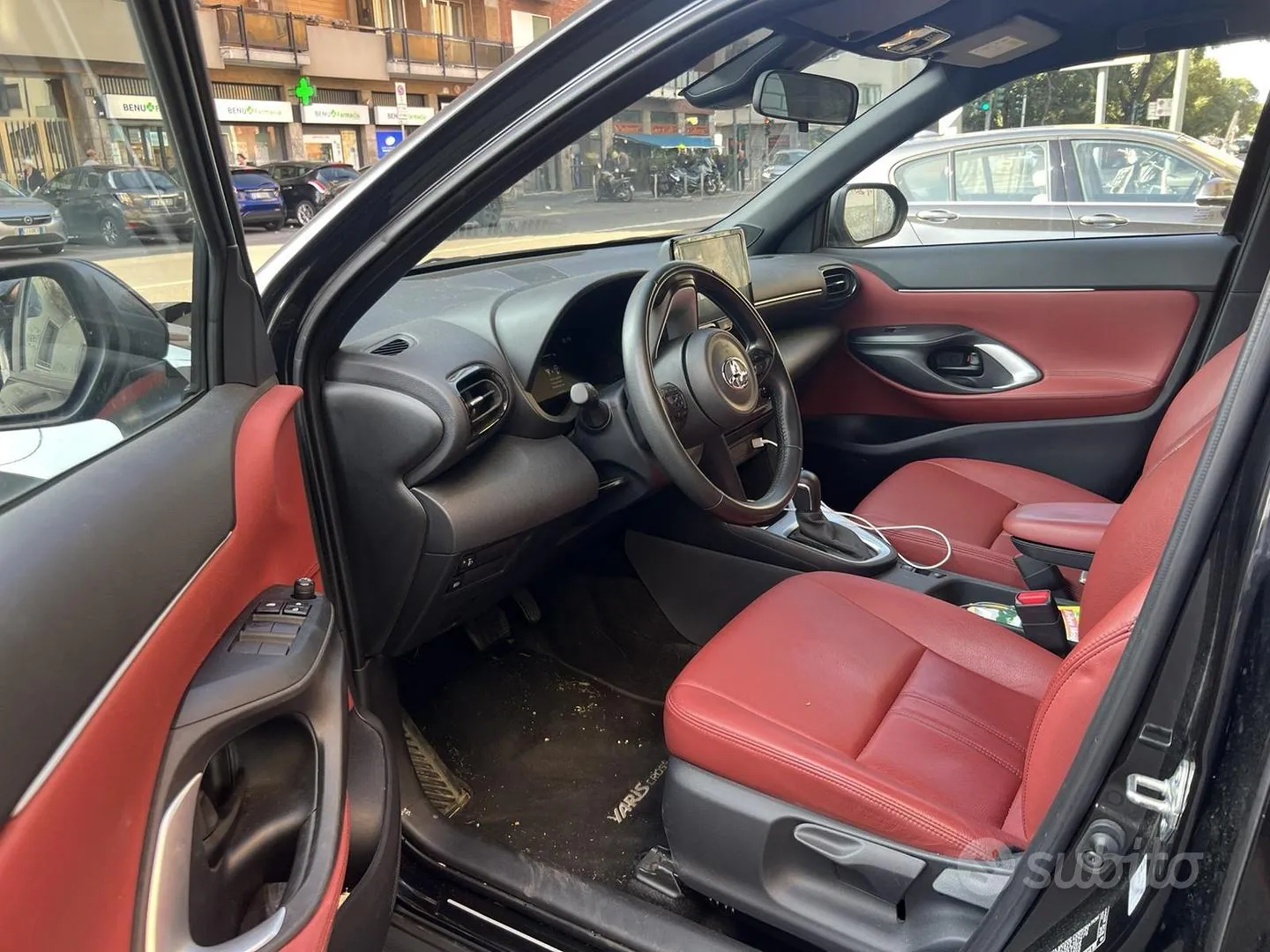 Toyota Yaris Cross 2024 photo 3