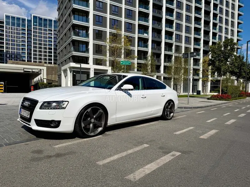 Audi A5 2010 photo 5