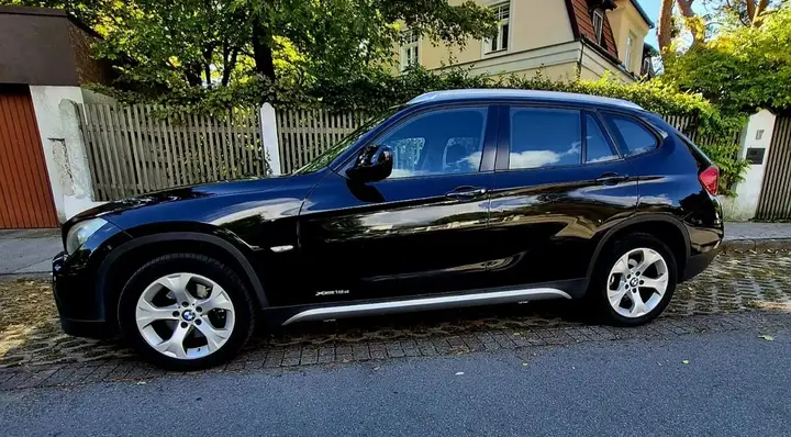 BMW X1 2011 photo 2