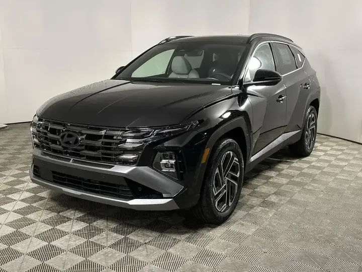 Hyundai Tucson Hybrid 2026 photo 3