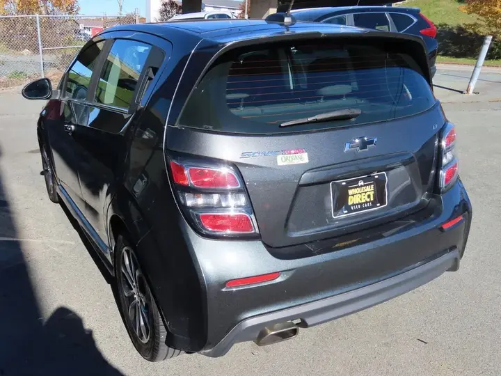 Chevrolet Sonic 2018 photo 4