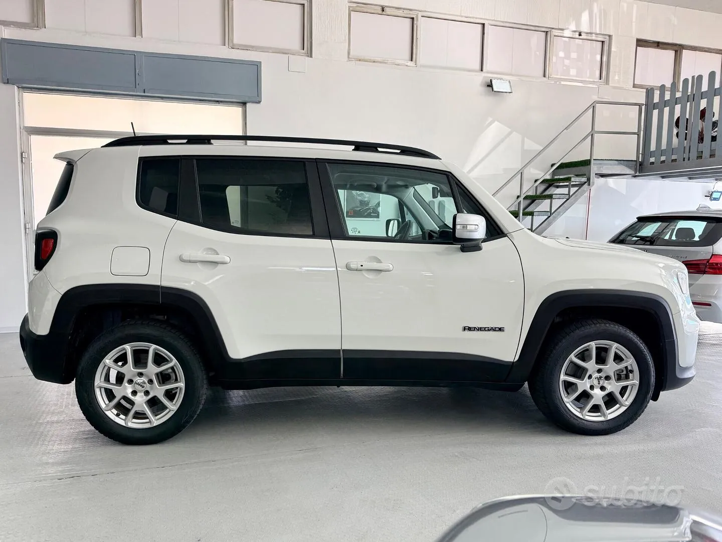 Jeep Renegade 2023 photo 4