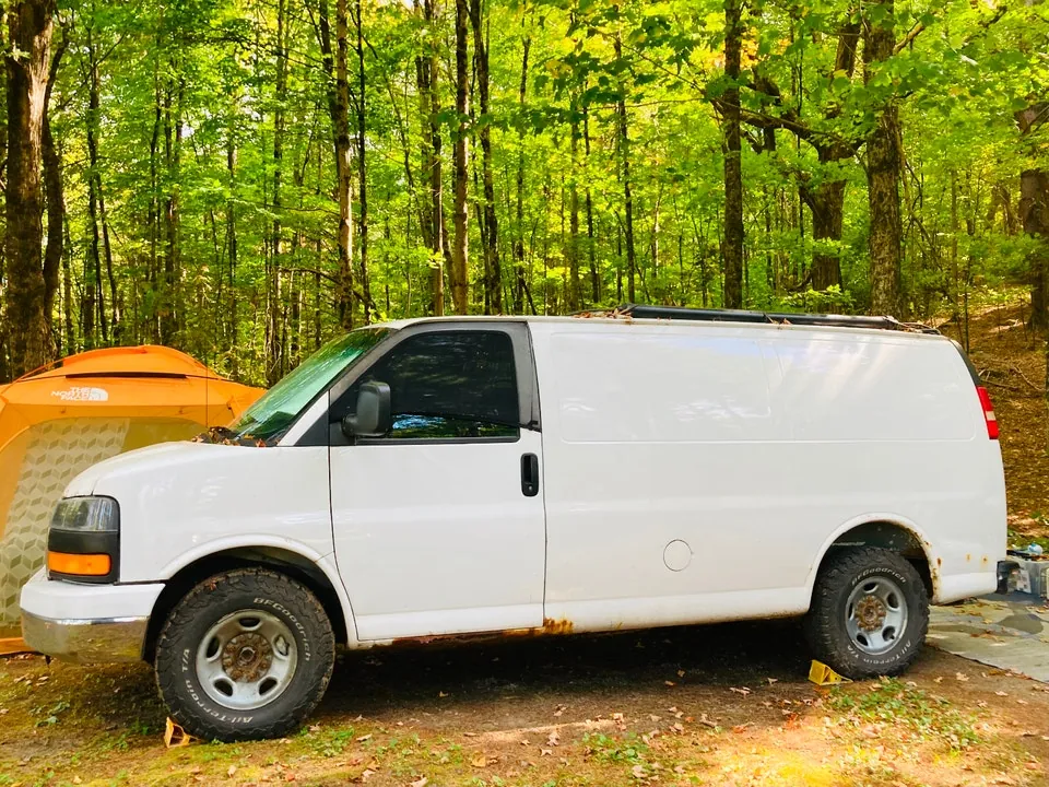 GMC Savana