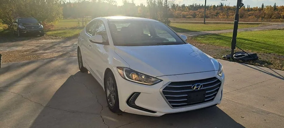 Hyundai Elantra 2018 photo 2