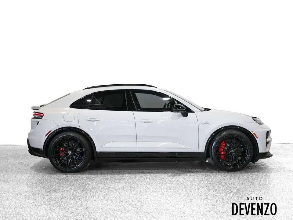 Porsche Macan 2025 photo 2