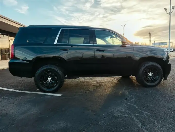 Chevrolet Tahoe 2019 photo 3