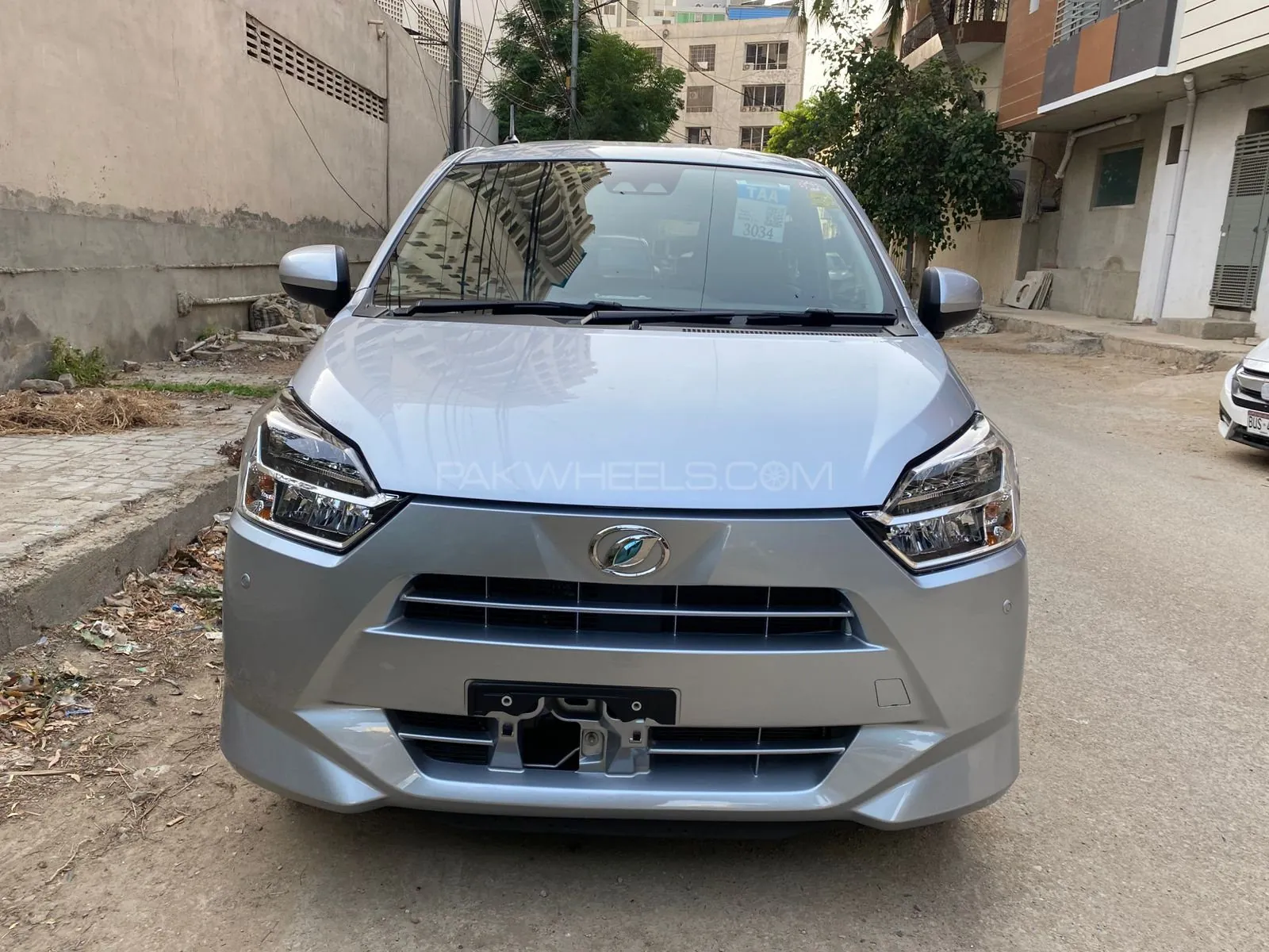 Daihatsu Mira