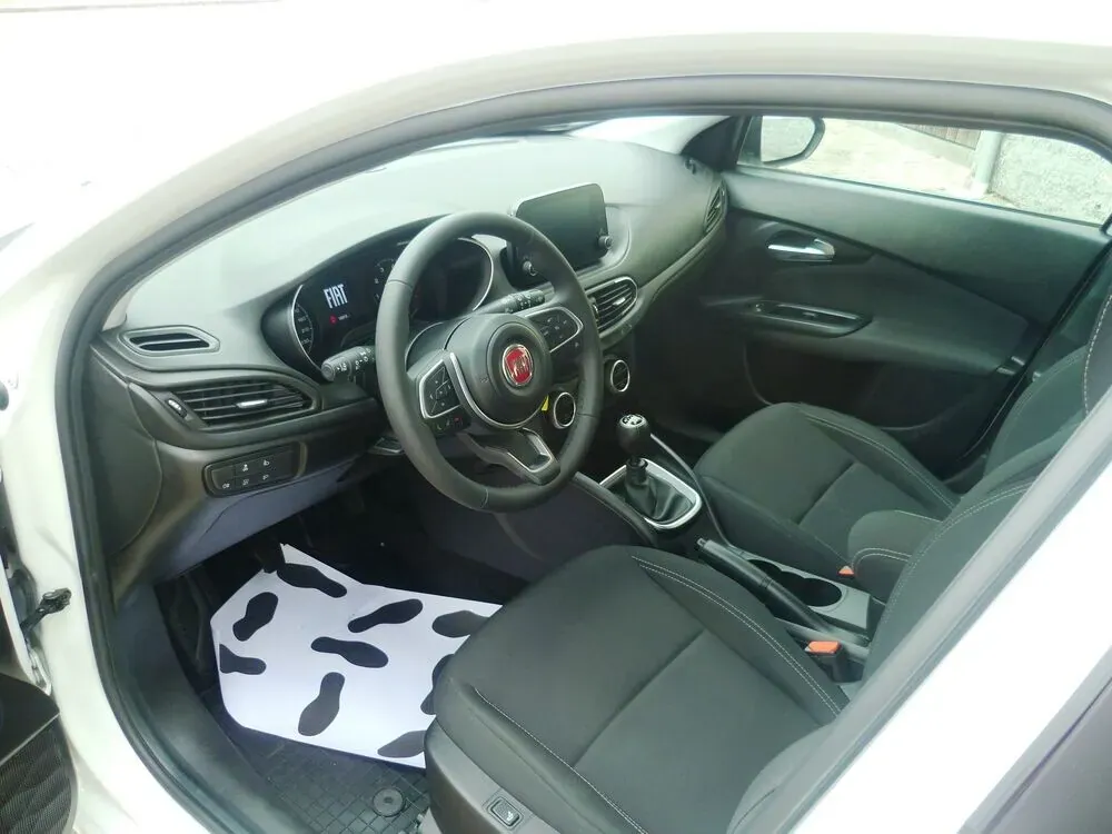 Fiat Tipo 2024 photo 3