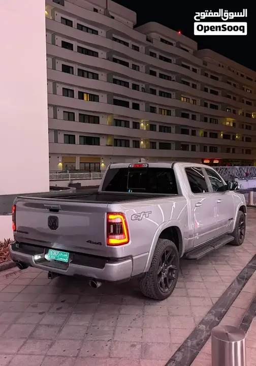 Dodge Ram 2022 photo 2