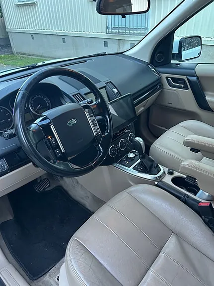 Land Rover Freelander 2 2012 photo 3