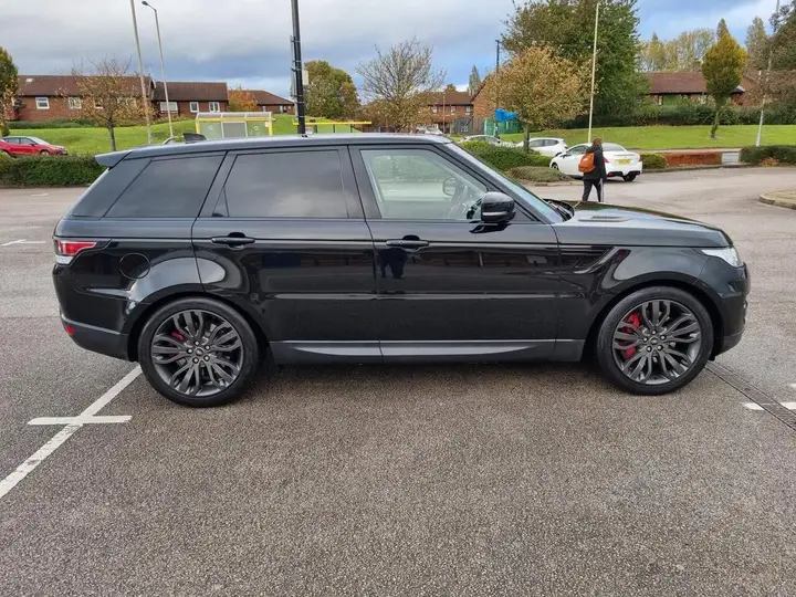 Land Rover Range Rover Sport 2017 photo 3