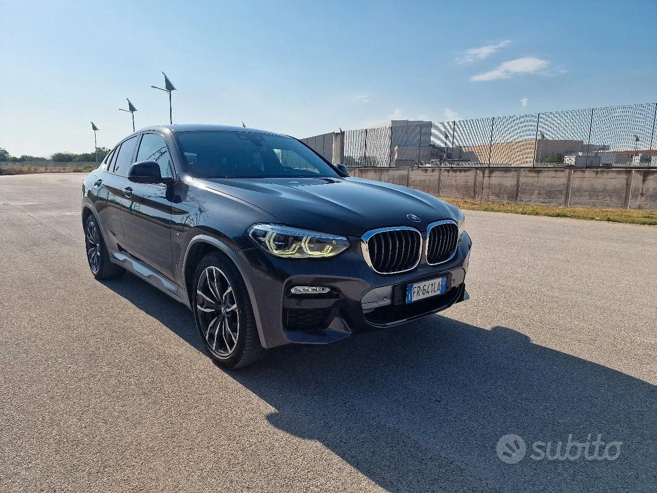 BMW X4 2018 photo 2