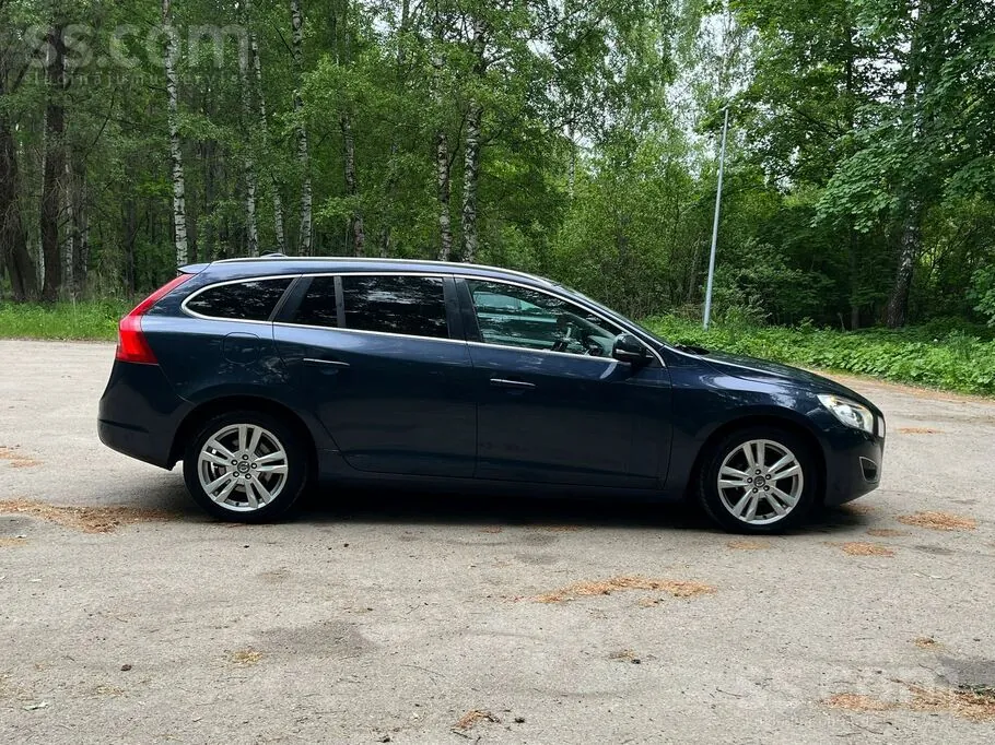Volvo V60 2013 photo 5